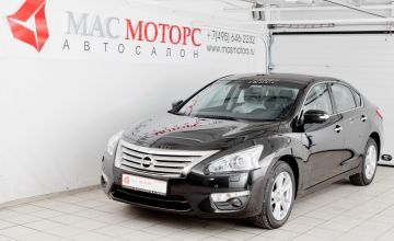 Nissan Teana Черный